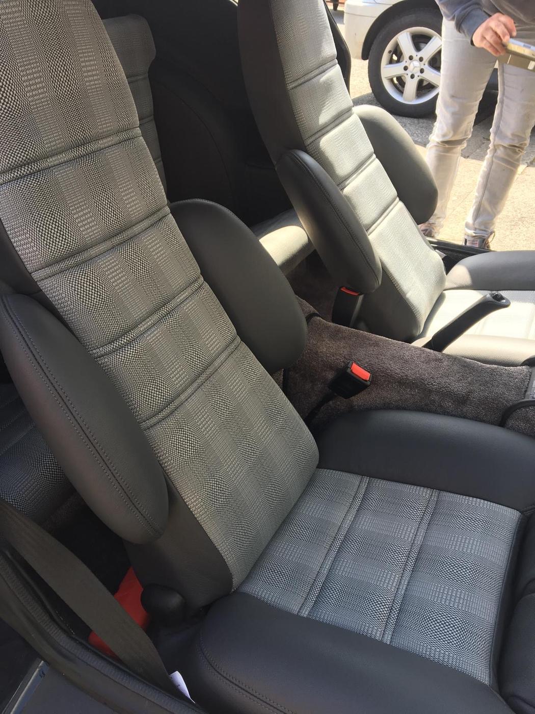 Arbeit der Autosattlerei Drechsler